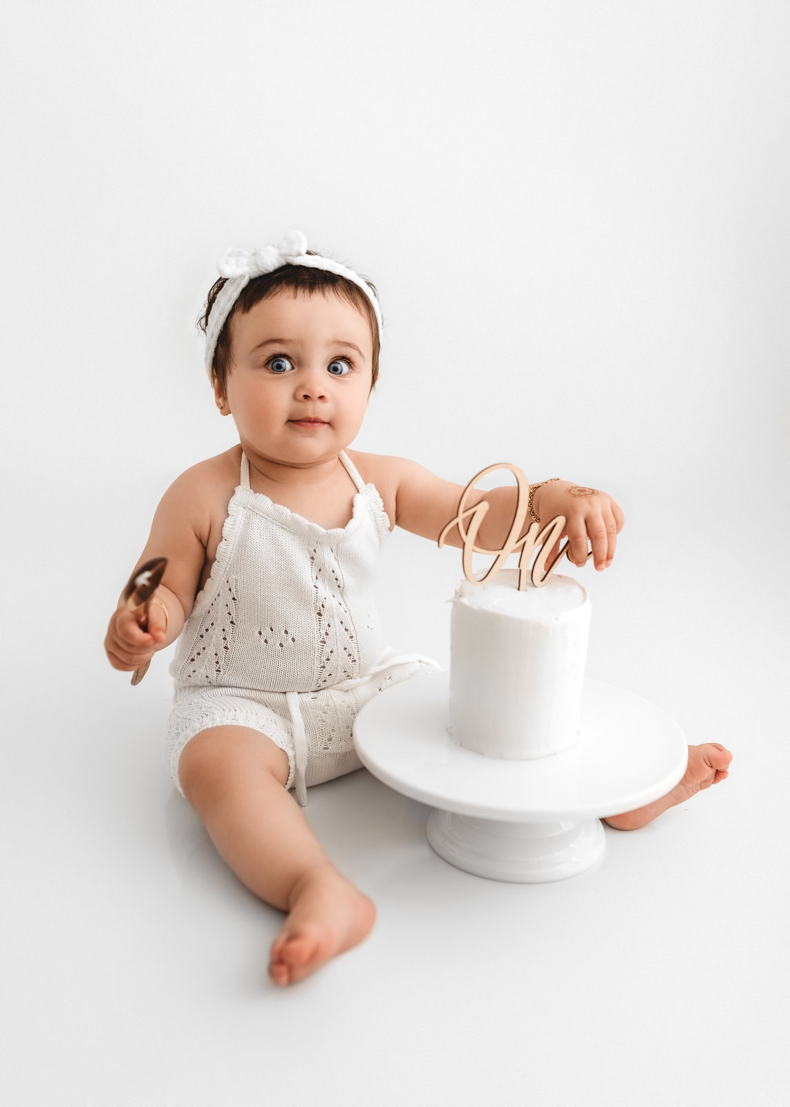 cake smash photography lincoln nebraska, first birthday lincoln ne, nebraska cake smash, birthday cake