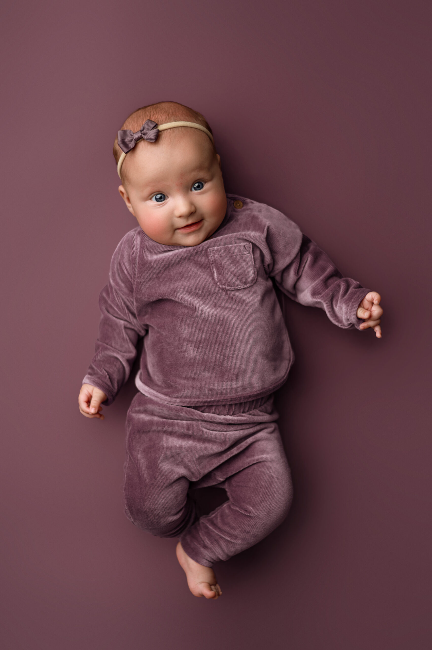baby photography nebraska, omaha baby photographer, 4 month milestone session, purple milestone session, purple photography, lincoln studio photographer
