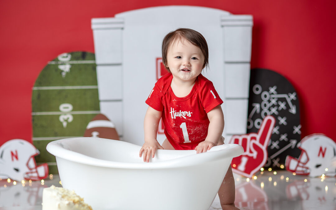 Custom Cake Smash Photographer Lincoln Nebraska | First Birthday Sessions
